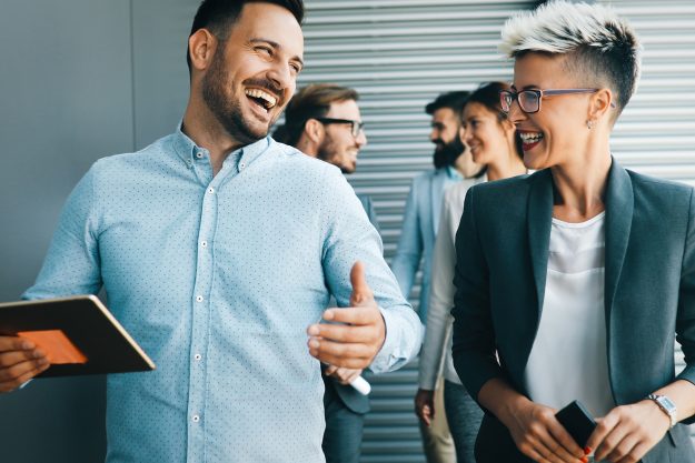 Ambiente laboral feliz